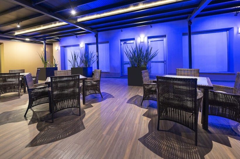 هتل Courtyard By Marriott San Luis Potosi