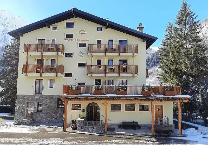 호텔 Crampon