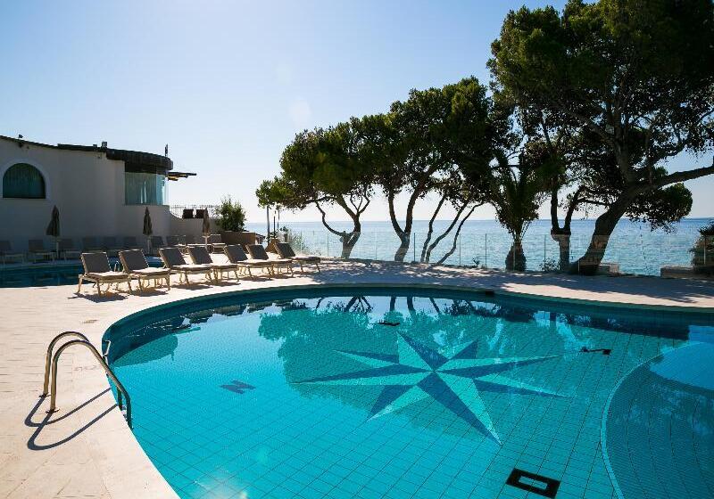 فندق Forte Village Resort Le Palme