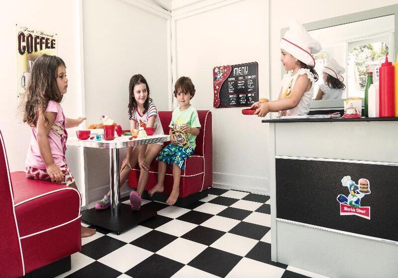 فندق Forte Village Resort Le Palme