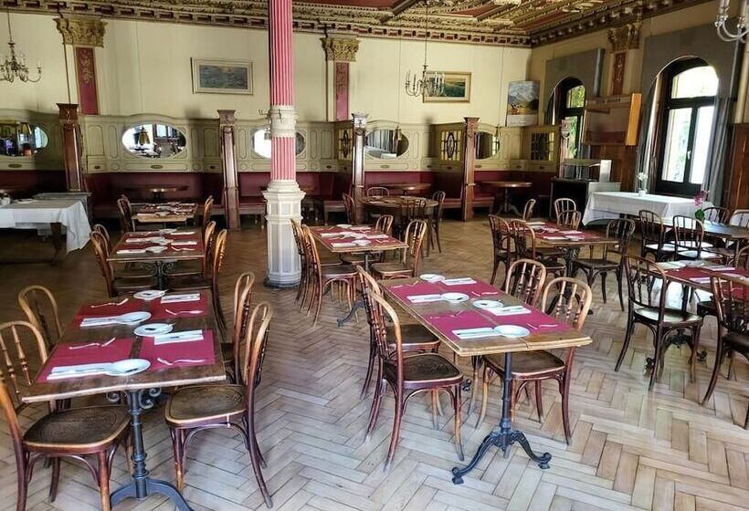 هتل Harder Minerva