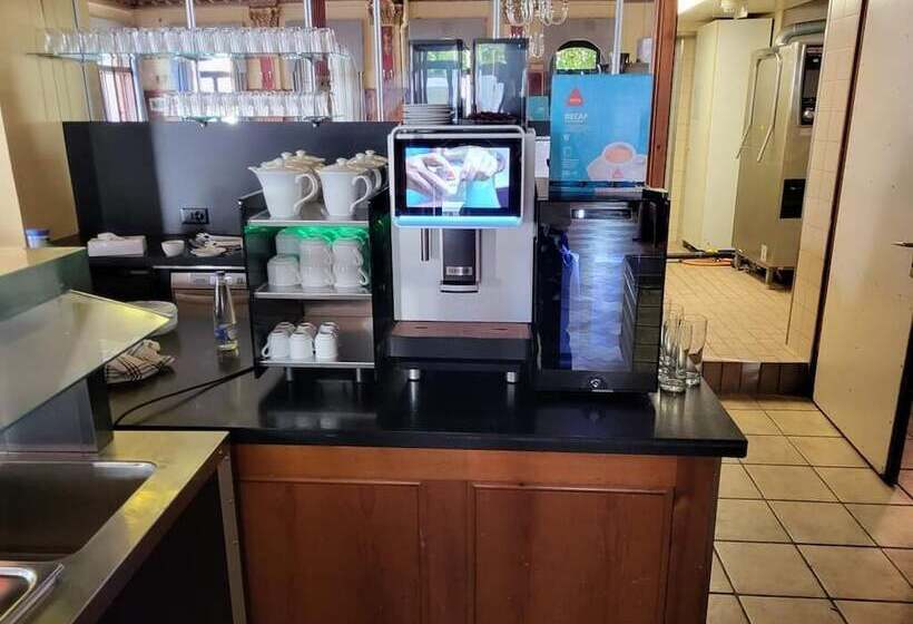 هتل Harder Minerva