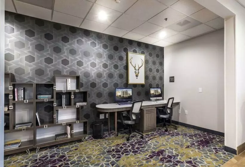 هتل Homewood Suites By Hilton Greenville
