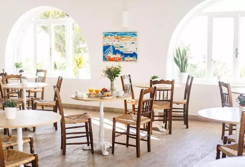 בית מלון כפרי Pelican