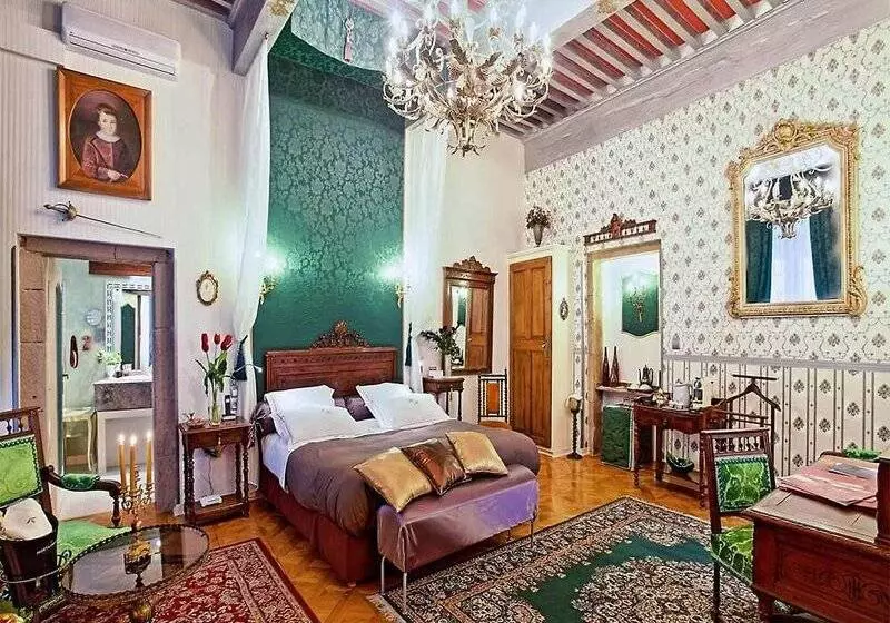 هتل Hôtel Renaissance