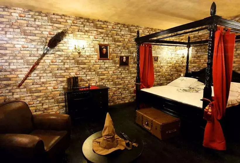 هتل Hôtel Renaissance