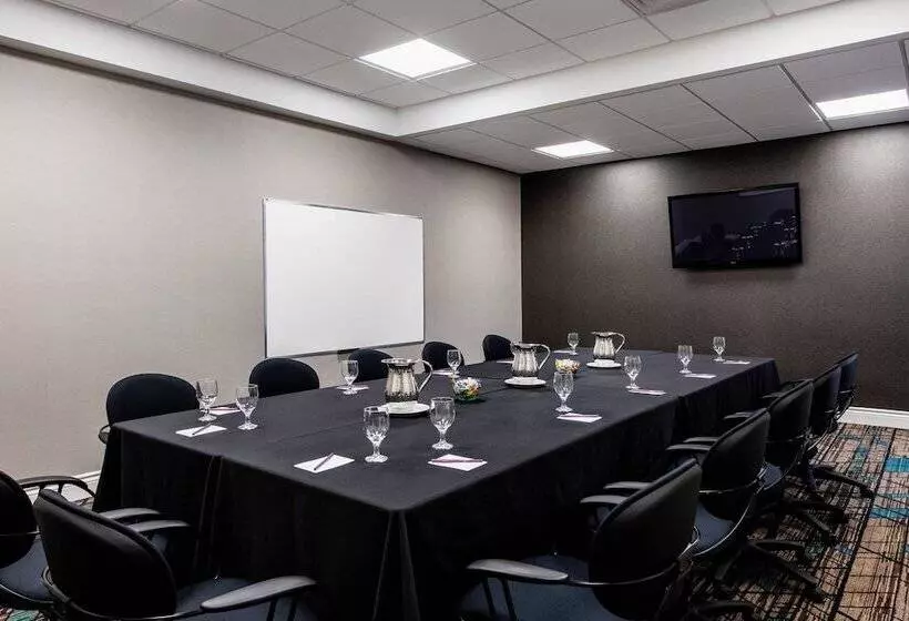 Hotel Residence Inn By Marriott Kingston Water's Edge