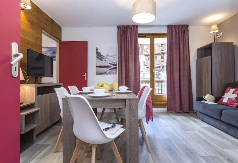 בית מלון כפרי Résidence Odalys Les Sybelles