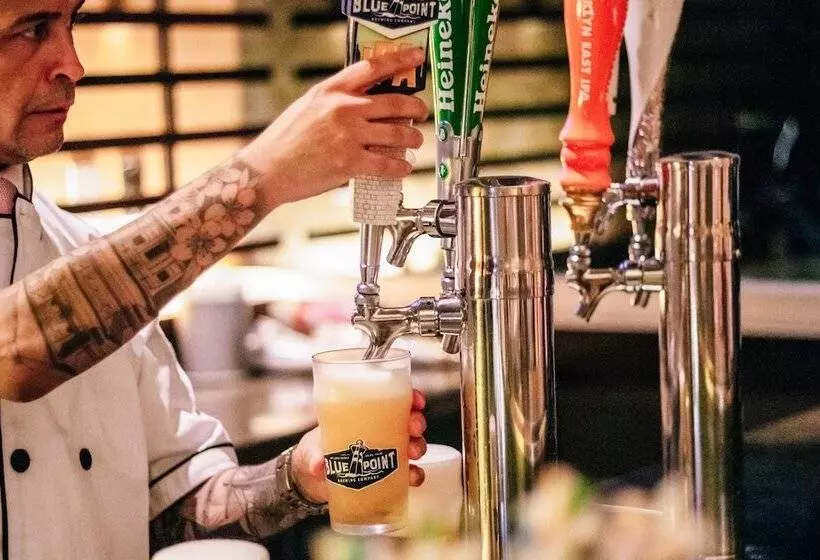 فندق Sheraton Tribeca New York