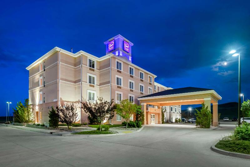 فندق Sleep Inn & Suites