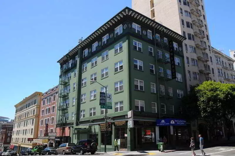 Отель Vantaggio Suites Garland