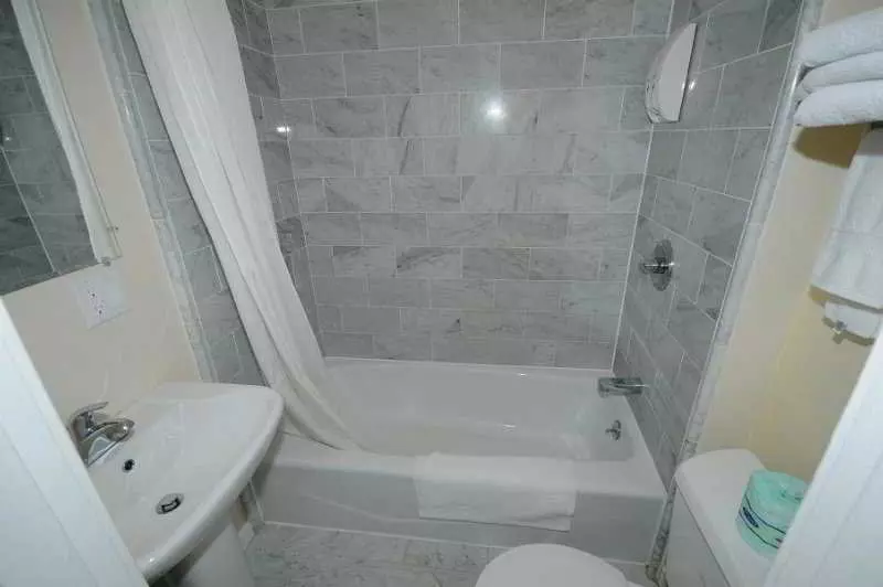 Отель Vantaggio Suites Garland