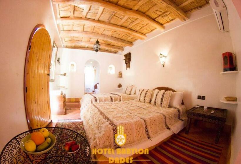 Hotel Babylon Dades