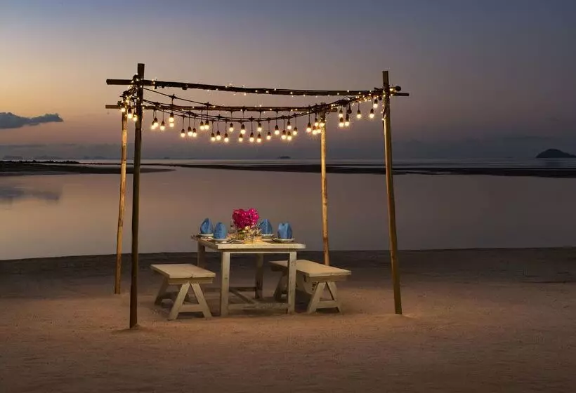 Отель Avani Plus Samui Resort