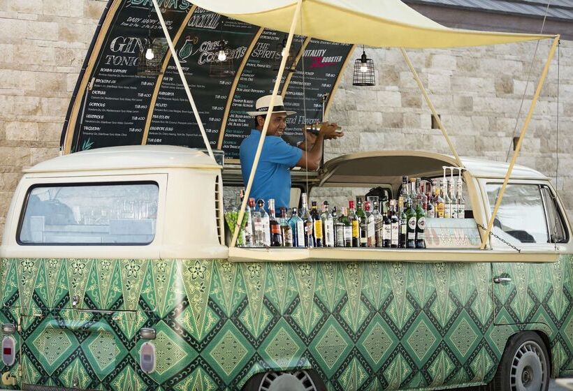 Otel Avani Plus Samui Resort