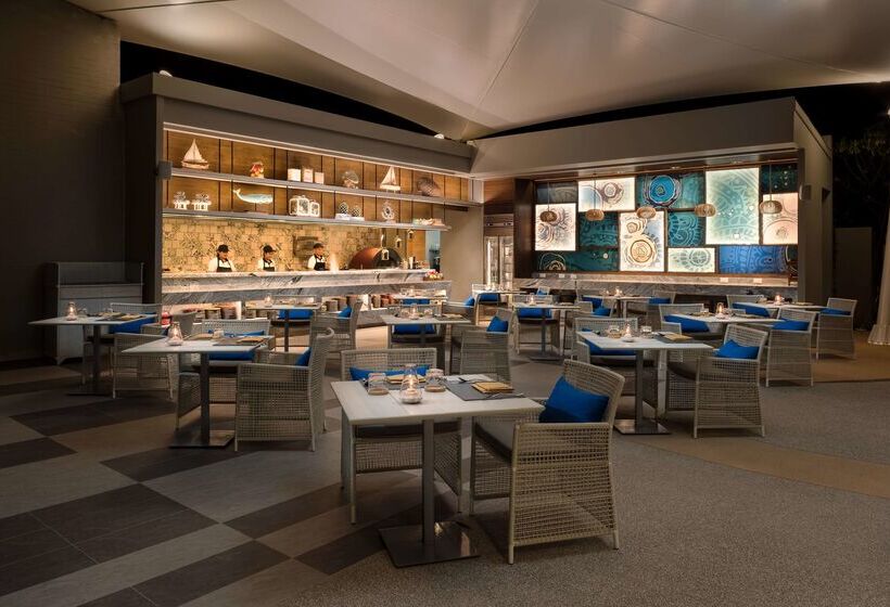 Otel Avani Plus Samui Resort