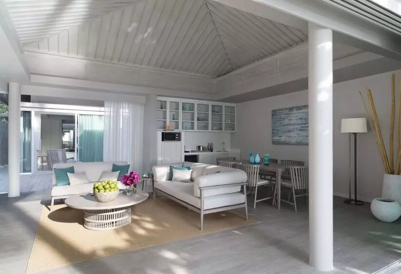 호텔 Avani Plus Samui Resort