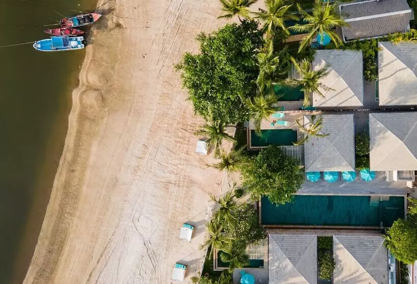 Отель Avani Plus Samui Resort