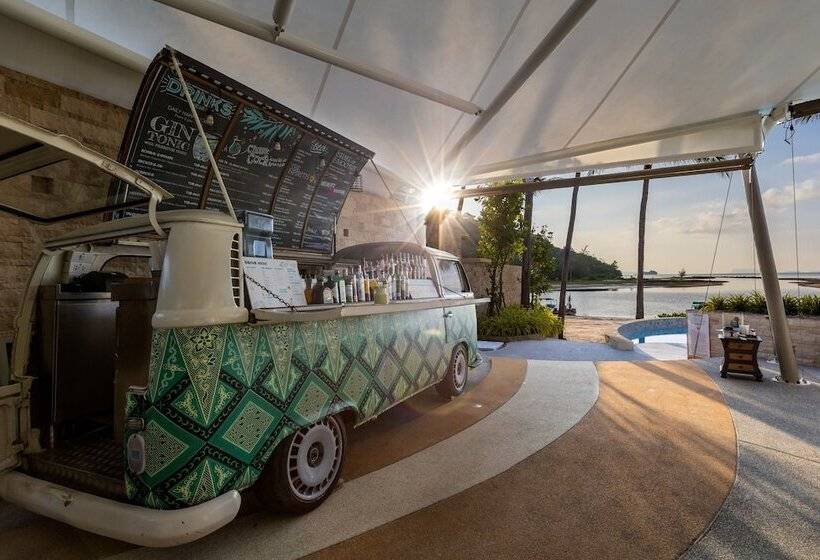 Otel Avani Plus Samui Resort