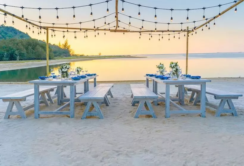 호텔 Avani Plus Samui Resort