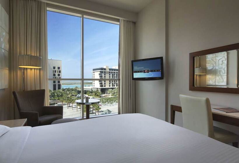 فندق Centro Yas Island By Rotana