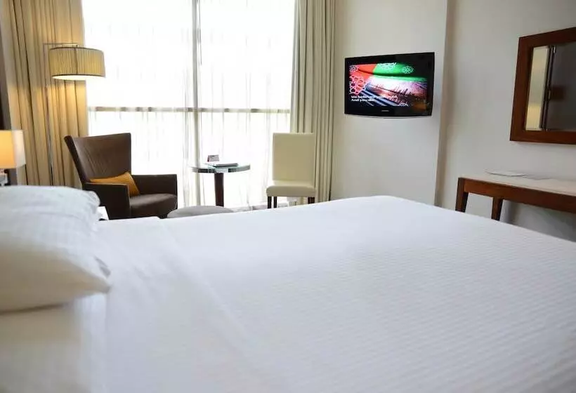 هتل Centro Yas Island By Rotana