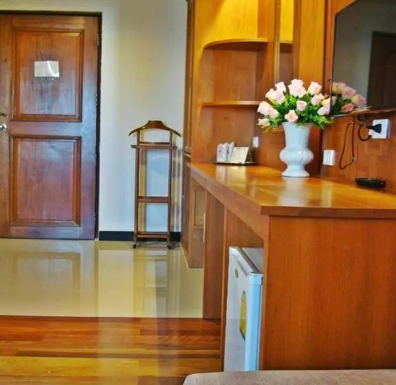 ホテル Chiang Mai Phucome