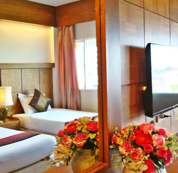 ホテル Chiang Mai Phucome