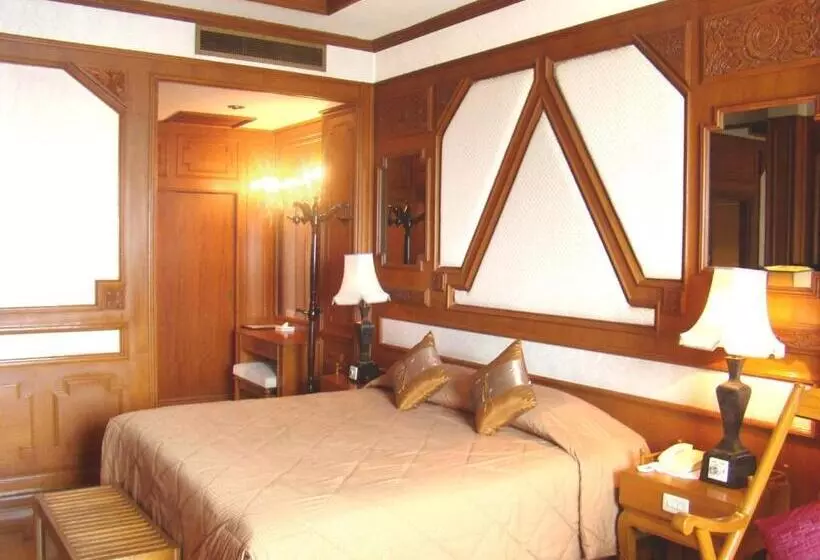 ホテル Chiang Mai Phucome