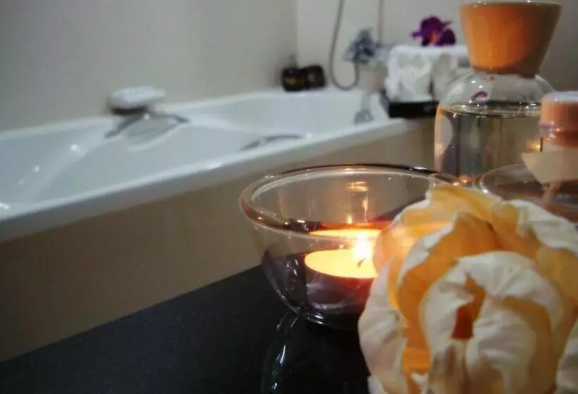 ホテル Chiang Mai Phucome