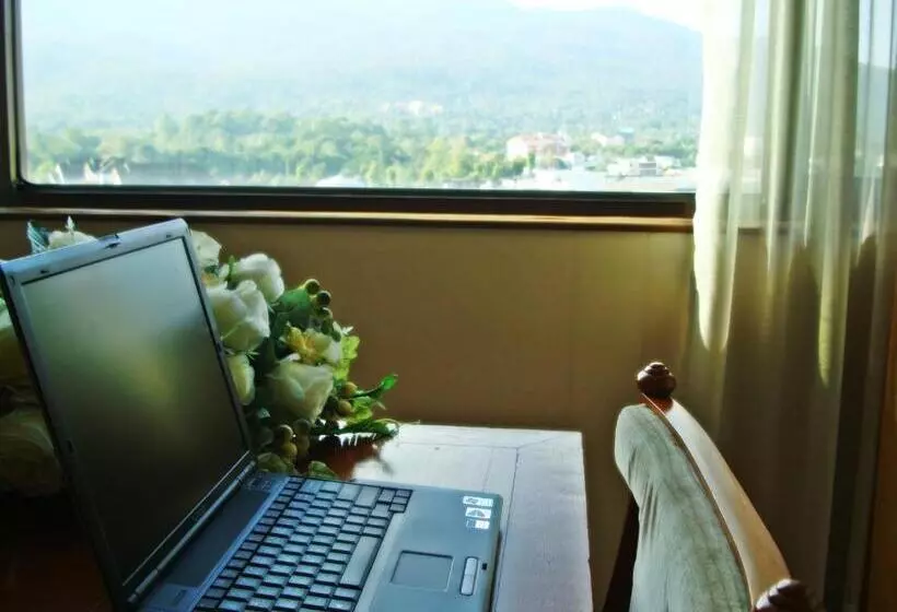 ホテル Chiang Mai Phucome