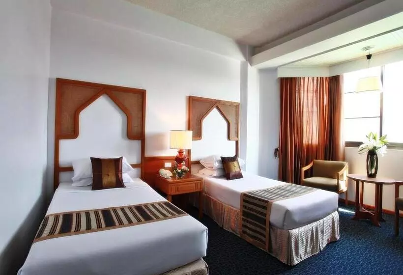 ホテル Chiang Mai Phucome