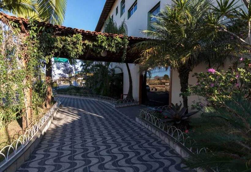 בית מלון כפרי Diamante Palace