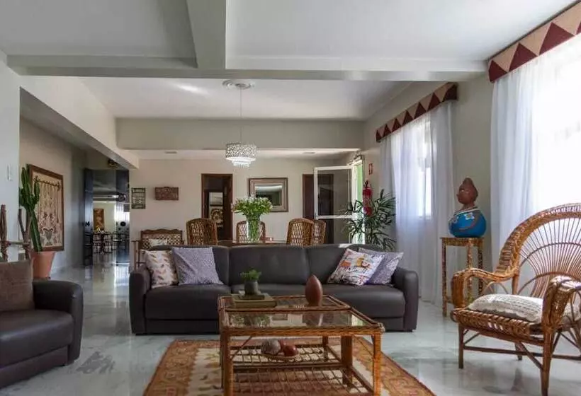 酒店 Diamante Palace