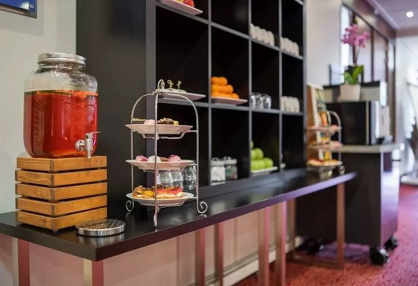 Отель Golden Tulip Zoetermeer Den Haag