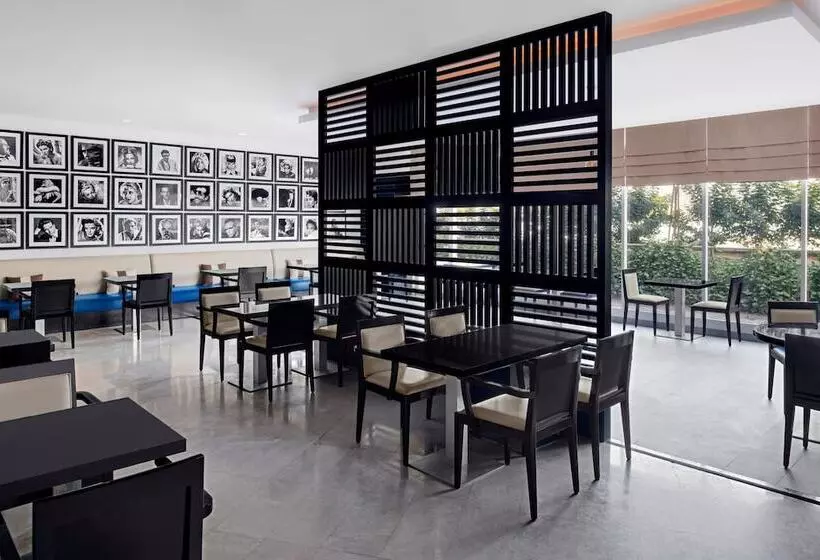 酒店 Holiday Inn Express Dubai Airport, An Ihg