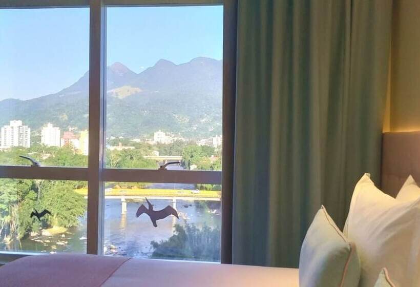 호텔 Kayros Business