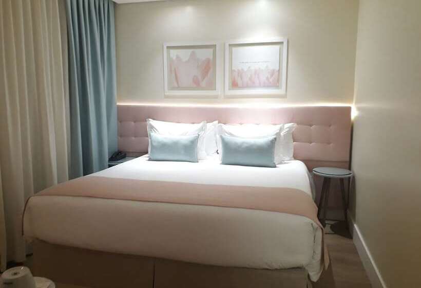 호텔 Kayros Business