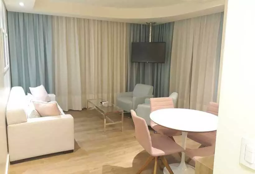 Отель Kayros Business