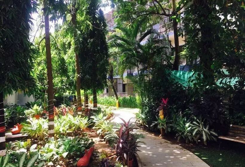 호텔 Kyriad Prestige Calangute Goa By Othpl