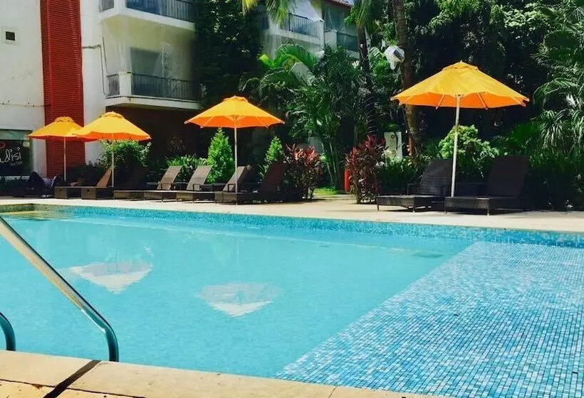 ホテル Kyriad Prestige Calangute Goa By Othpl