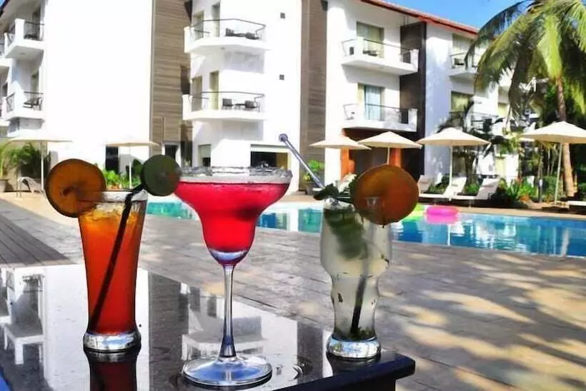 ホテル Kyriad Prestige Calangute Goa By Othpl