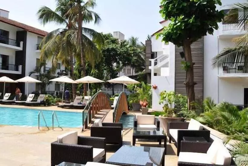 ホテル Kyriad Prestige Calangute Goa By Othpl