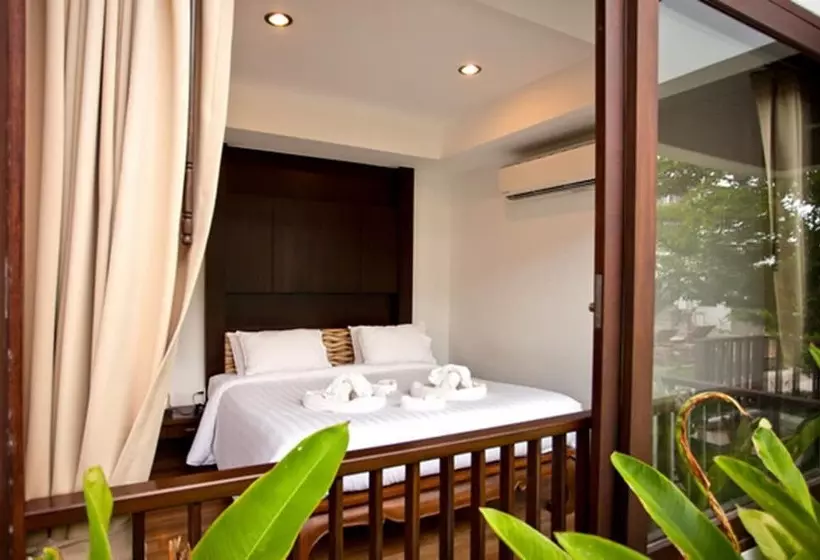 Hotel Maryoo Samui