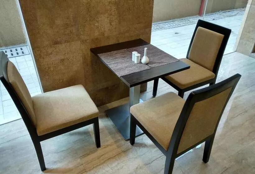 Hotelli Mumbai House Andheri East, Mumbai