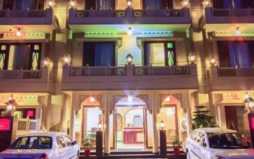 فندق Nahargarh Haveli