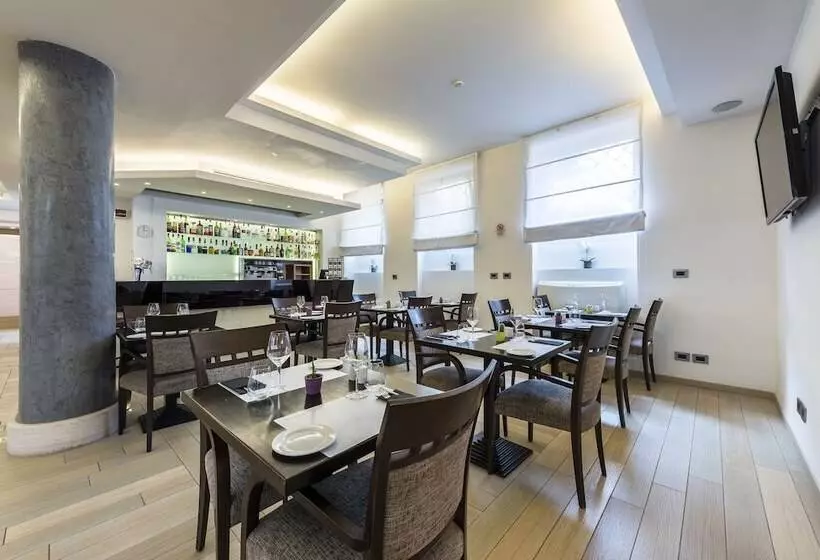 هتل Occidental Aurelia