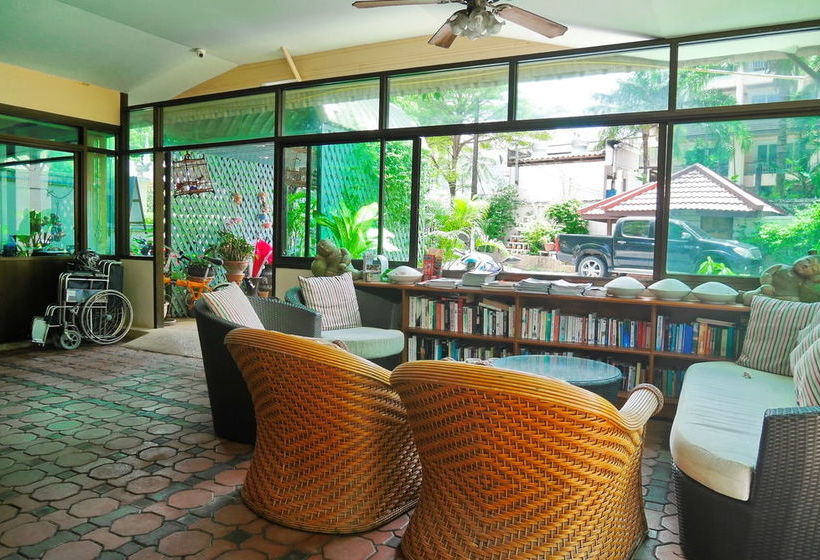 בית מלון כפרי Swiss Palm Beach