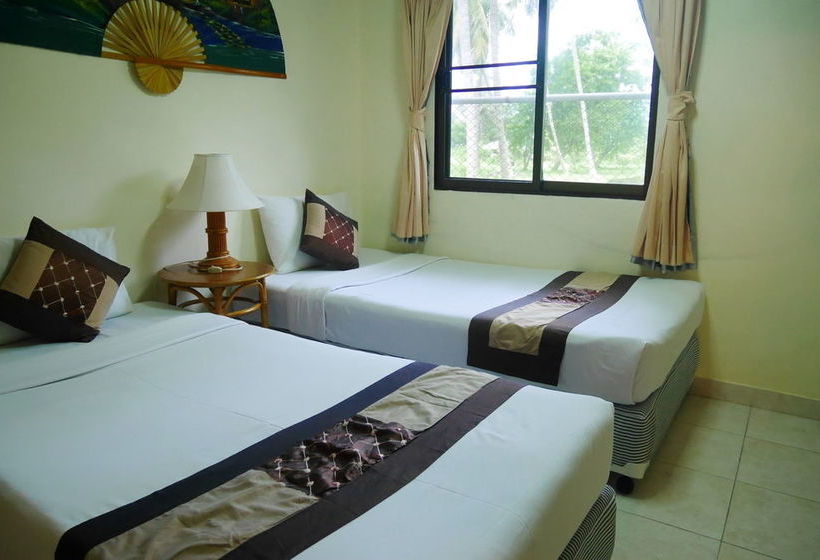 בית מלון כפרי Swiss Palm Beach