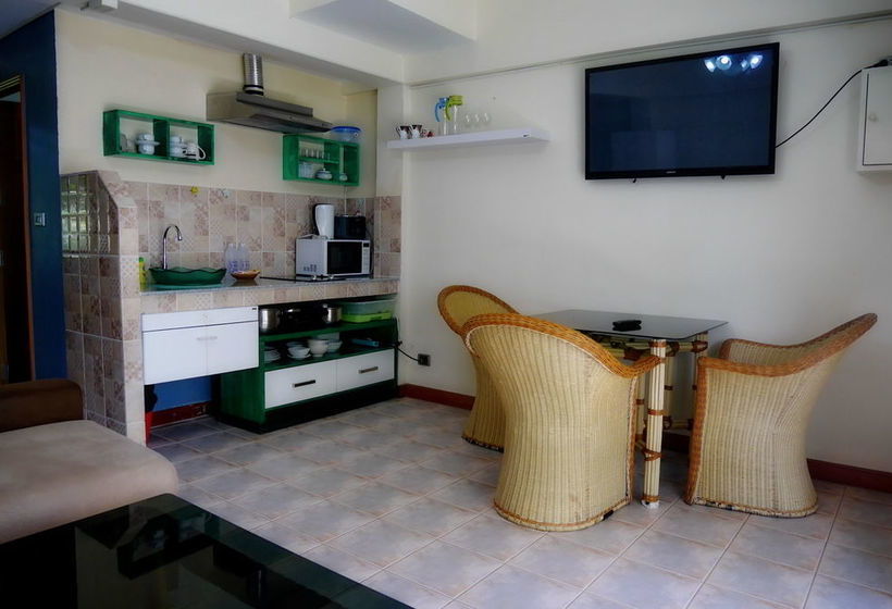 בית מלון כפרי Swiss Palm Beach